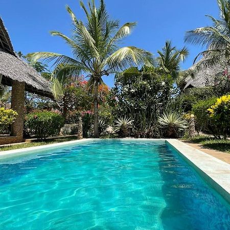 Villa Isla Del Amore Watamu Exterior photo